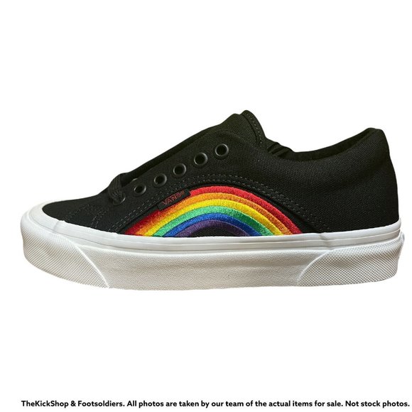 Vans Shoes - Vans Lampin 86 DX Anaheim Factory "PRIDE" (Black) Women Sneakers